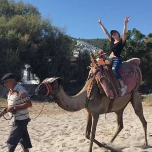 Meet your Posher, Emily